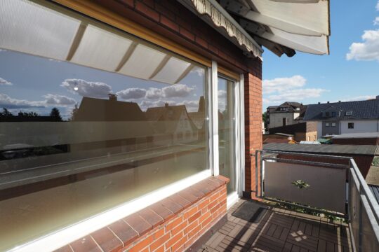 Balkon teilüberdacht