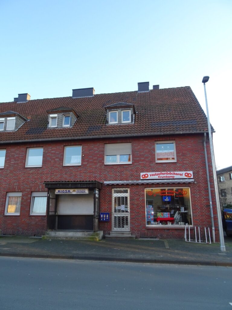 Straßenansicht